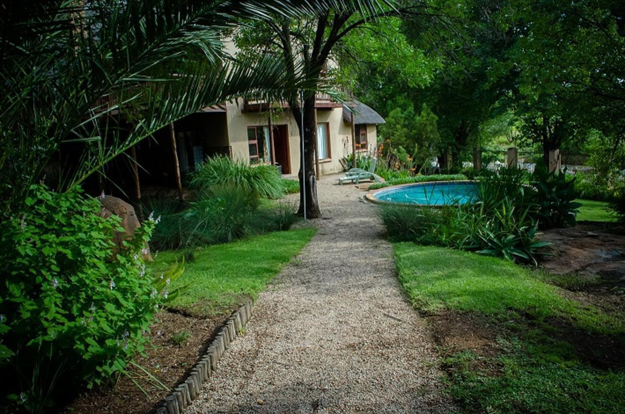 The Rivonia River Lodge Johannesbourg Extérieur photo